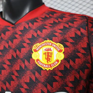 Manchester United 2025/26 Red Retro Version Player Version Jersey (S-2XL)