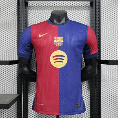 Camiseta de la temporada 2024-2025 del Barcelona, versión para jugador (patrocinador principal)