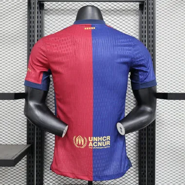 Camiseta de la temporada 2024-2025 del Barcelona, versión para jugador (patrocinador principal)