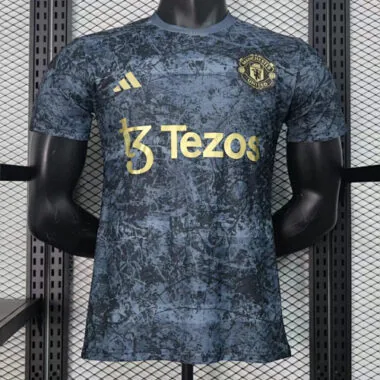 2024 Manchester United, versión especial para jugadores en negro