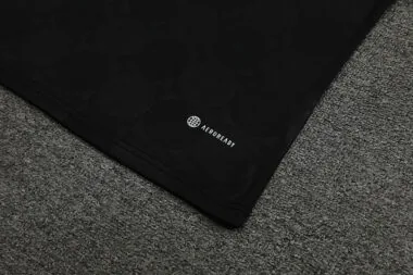 23-24 Manchester United black vest suit