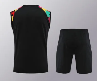 23-24 Manchester United black vest suit