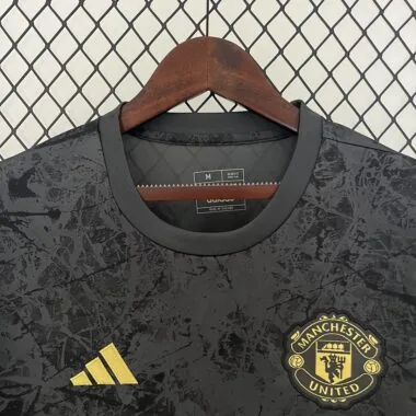 24-25 Manchester United black special edition