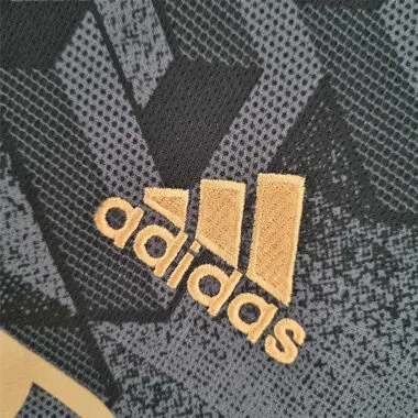 22-23 Arsenal away