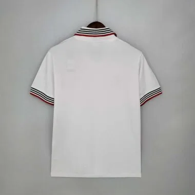 75-80 Manchester United (fuera de casa)
