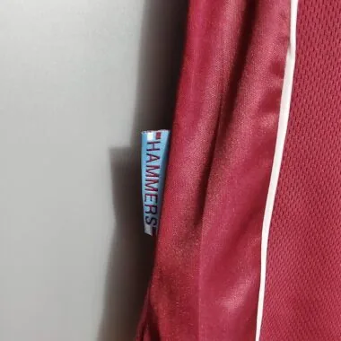 99-01 WHU home