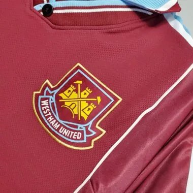 99-01 WHU home