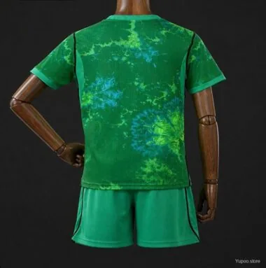 Netherlands 2026 World Cup Green Goalkeeper kids soccer Jersey (Size 16-28)
