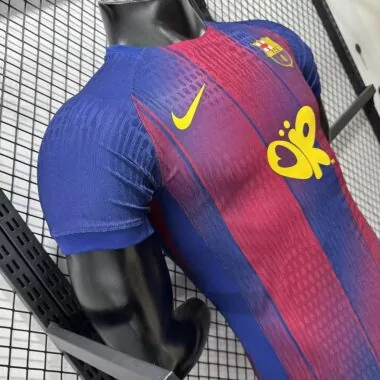 Camiseta de la Barcelona 2025/26 contra Olivia Rodrigo, versión especial para jugadores