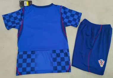 Croatia 2026 World Cup Away kid kit (Size 16-28)