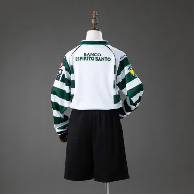 Sporting Lisbon 2001/02 Home Retro Long-Sleeve Kids Kit Jersey (Size 16-28)