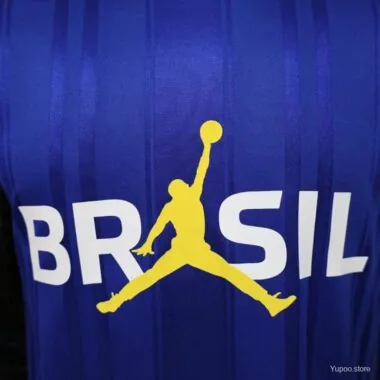 Camiseta de jugador de la edición especial en azul real de Brasil × Jordan Brand 2026