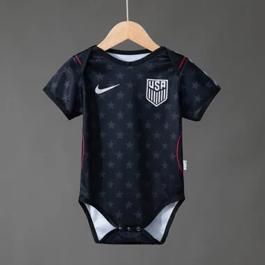 USA 2026 Baby Away Tamanhos: 9 e 12
