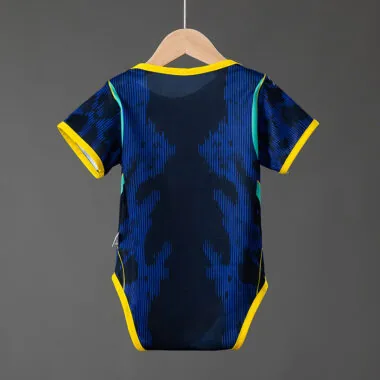 Brazil 2026 Baby Away Tamanhos: 9 e 12