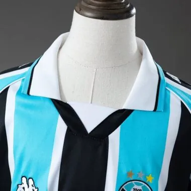 Equipaciones retro de Gremio 2000 para niños (local), tallas 16-28