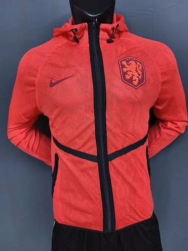 Casaco laranja pré-jogo da seleção dos Países Baixos para o Mundial de 2026, tamanhos S-3XL