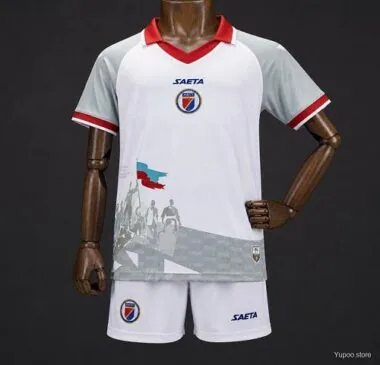 Camisa infantil de visitante n.º 3 do Haiti para o Mundial de 2026