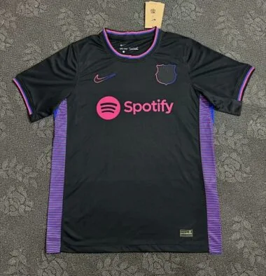 Camisa do Barcelona, edição especial em preto e roxo, 24-25