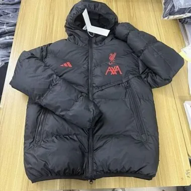Casacos de algodão do Liverpool 2025/26, tamanhos S-2XL