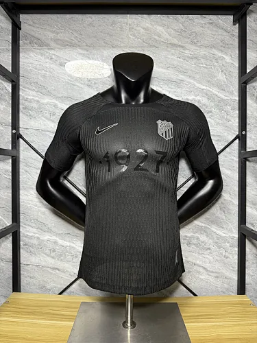 Camiseta del Al-Ittihad Club (Yeda), versión especial 25-26, edición «Aniversario 1927» para jugadores