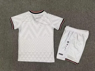 Iraq 2026 World Cup Home Kids Kit (Size 16-28)