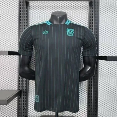 Camiseta Liverpool 2025/26 negra retro version jugador (S-2XL)