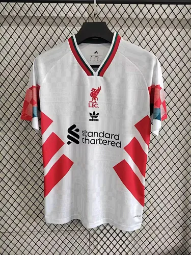 Camisola Liverpool 2025/26 versao especial branca