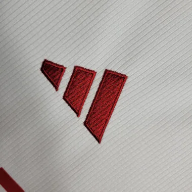 Manchester United 23/24 2 FORA DE CASA