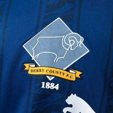 Maillot extérieur rétro du Derby County, saison 1995/96 (tailles S à 2XL)