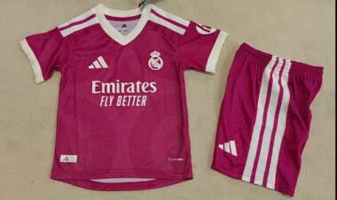 Camisa de criança do Real Madrid, versão de jogador para jogos fora de casa, época 2026/27 (tamanhos 16-28)