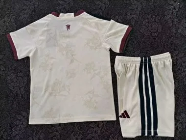 Manchester United 2026/27 Third Away Kids Kit (Size 16-28)