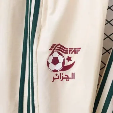 Ensemble coupe-vent beige « Algérie 2026 » (tailles S à 2XL)