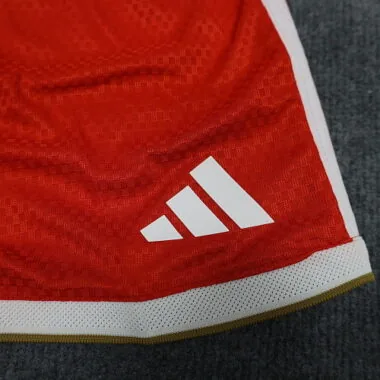 Conjunto de la equipación local del Bayern de Múnich 2026/27 (versión para jugadores) (tallas S-2XL)