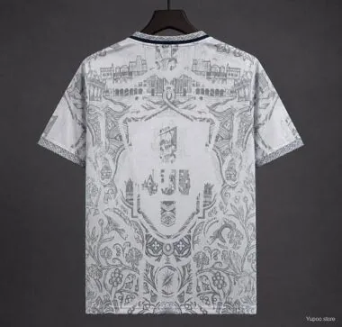 Camisola Edição Especial 2026 Portugal Branca com Azulejo Cinzento e Padrão de Tapeçaria Floral (S-4XL)