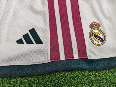 Real Madrid 2026/27 Home Player Version Kids Kit Jersey (Size 16-28)