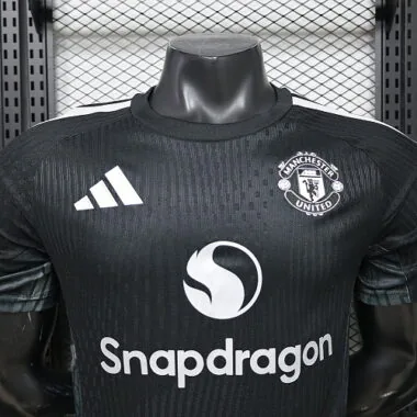 Manchester United 2026/27 Black Goalkeeper Jersey Player Version (S-XXL)