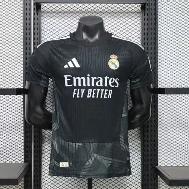 Camisa de guarda-redes do Real Madrid 2026/27, versão de jogador, preta, tamanhos S-2XL