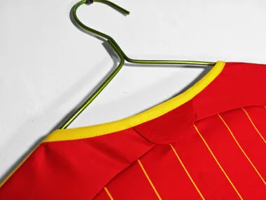 Retro Spain 2006 Home Soccer Jersey (S-2XL)