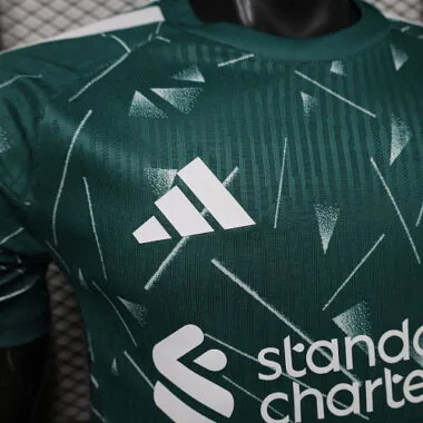 Liverpool 2026/27 Green Goalkeeper Player Version Jersey (S-2XL)
