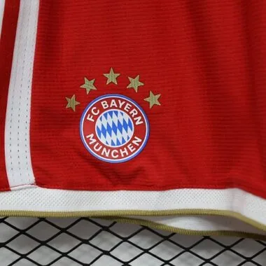 Bayern 2026/27 Home Player Version Shorts (S-2XL)