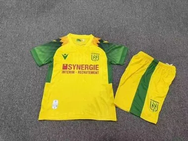 Equipamento infantil do FC Nantes 2026/27 – Camisola de futebol de jogo em casa, tamanhos S-4XL