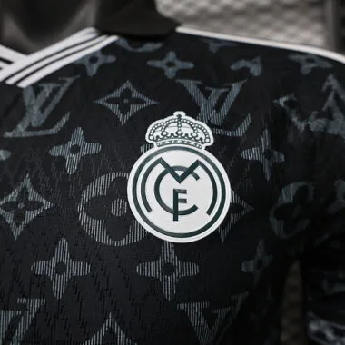 Mens Real Madrid 2026/27 Black Special Player Version Jersey (S-2XL)