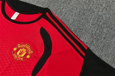 Manchester United 2026/27 Red Training Suit (S-2XL)
