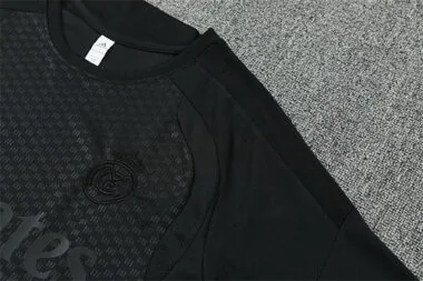Real Madrid 2026/27 All Black Training suit (S-2XL)