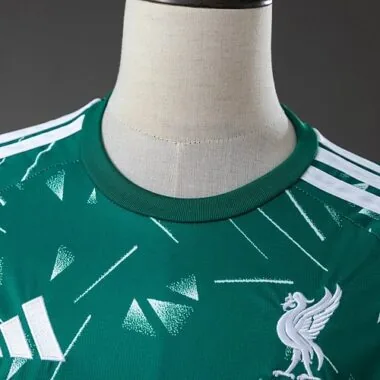 Liverpool 2026/27 Green Goalkeeper Soccer Jersey (S-4XL)