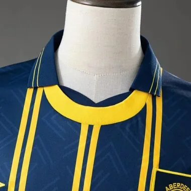 Retro 1993/94 Aberdeen Away Jersey (S-XXL)