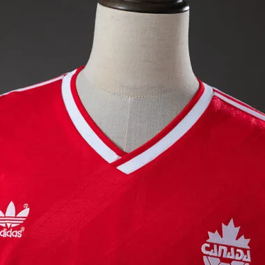 Retro Canada 1986 home soccer Jersey (S-2XL)