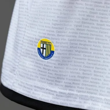Retro 2012/13 Parma Home Jersey (S-XXL)