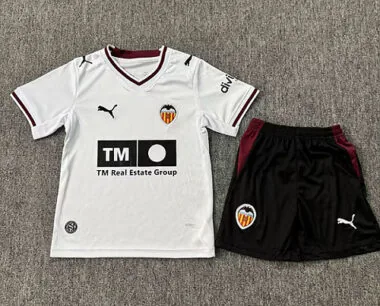 Valencia 2026/27 Home Kids Kit Size 16-28