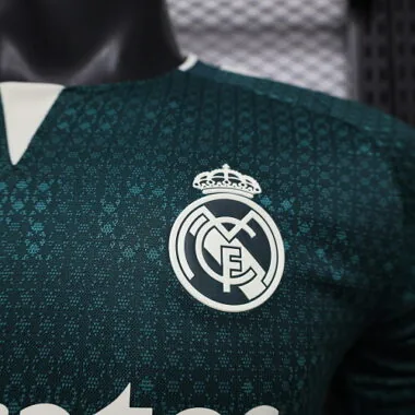 Real Madrid 2026/27 Away Long Sleeve Player Version Jersey for Men (S-3XL)